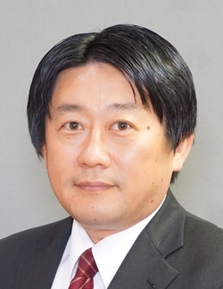 伊地知・貨物課長